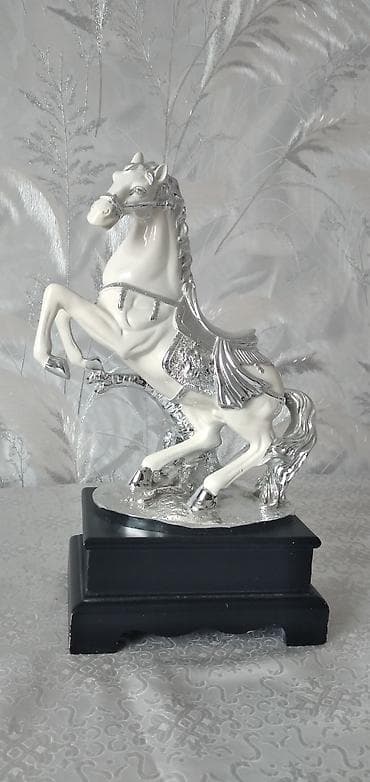 Şamdanlar: Fiqur, Mərmər, rəng - Ağ — 1