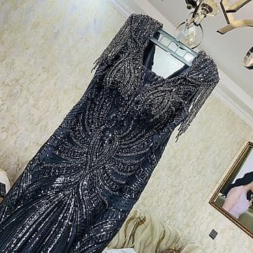 midi donlar: Yenidi 1 defe toya geyinilib 300 azn alinib Razmer 48 Qiymet 200 azn — 5