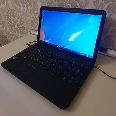 prosessor i7: İşlənmiş Toshiba, 15.6 ", Intel Core i3, 256 GB, Pulsuz çatdırılma — 2