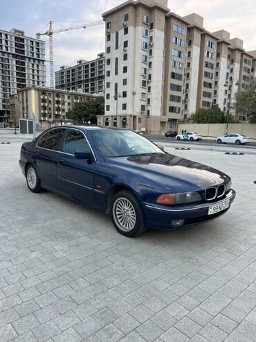 bmw 3 серия 325ix kat: BMW 5 Series sedan (E39 kuzov). Tünd mavi rəng, 4 qapı, arxa — 4