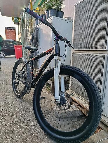 Dağ velosipedi – AXT çərçivə - Çərçivə: AXT, yüngül və möhkəm