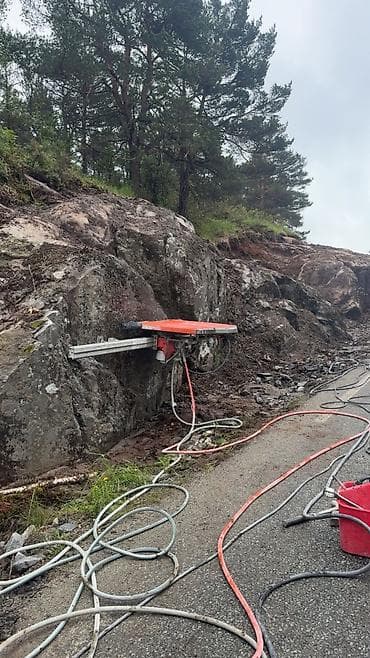 taxta qapi temiri: Beton kəsmə xidməti - Divar, döşəmə və tavanlarda dəqiq və səliqəli — 1