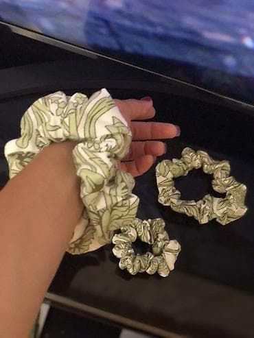 Личные вещи: Bitki naxışlı scrunchie saç rezinləri – 3-lü dəst 6 azn ( 1 ədəd 2 azn — 5