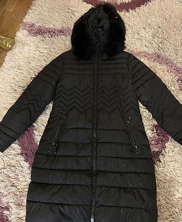 Paltolar: Qadın qış palto-kurtka - Rəng: qara - Model: dizdən yuxarı uzunluqda — 1