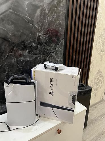 plestesen 5: PlayStation 5 (PS5) – diskli versiya Komplekt: - PS5 konsolu (ağ/qara — 1