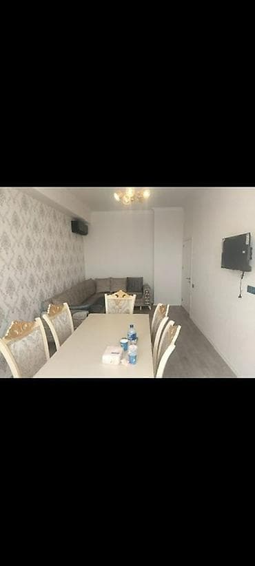 Menzil uzunmuddetli kiraye verilir. 2 otaqdan ibaretdir. Xirdalanda