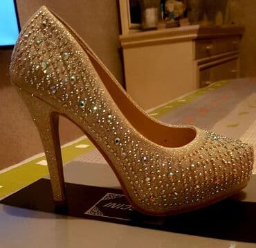 Tuflilər, Ölçü: 36, rəng - Gümüşü, Yeni