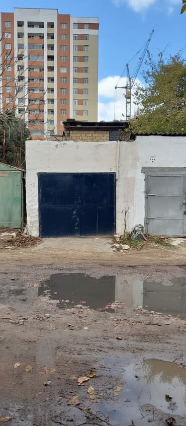 27 kv. m, 4 * 7 * 2 Daş Kommunal xətlər qoşulmayıb