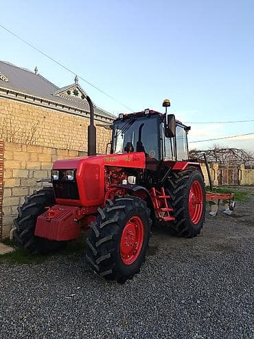 Belarus 1221.2 (GEN3) traktor - Güc sinfi: 120 a.g. səviyyəsi (seriya
