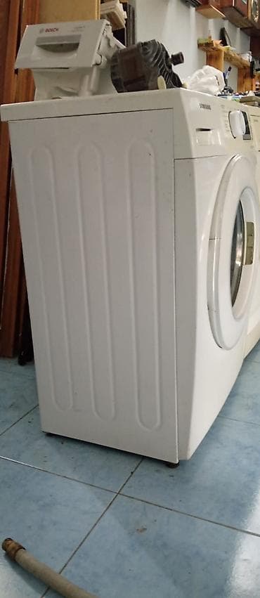 işıqlı paduqa: Samsung 6 kq 220 Azn Samsung - göy işıqlı 180 Azn 5 kq BOSCH 8kq 230 — 4