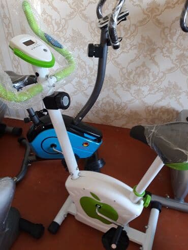 sakit sintezator: Velotrenajor ela vəziyyətdə. Bir çox velotrenajor Xizək Veloxizekler — 1