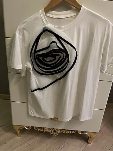 Qadın üst geyimi dəsti 1) Love Moschino t-shirt - Rəng: qara - Ön — 2