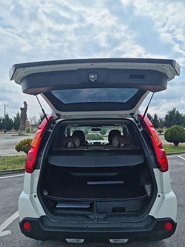 ford 8 1: Nissan X-Trail: 2.5 l | 2008 il Ofrouder/SUV — 6