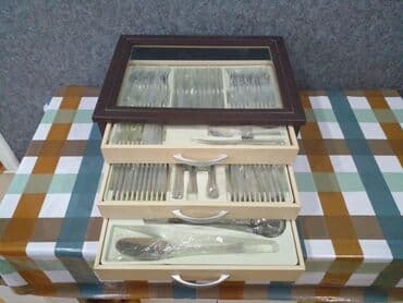 qab qaşiq: Çoxmərtəbəli çəngəl-bıçaq dəsti və vitrinli qutu - Dəbdəbəli ağac — 9