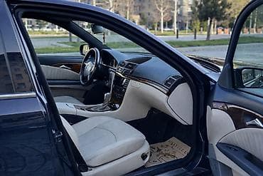 mercedes benz e 2000: Mercedes-Benz E-Class: 2.6 l | 2004 il Sedan — 8