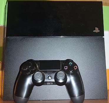 xbox 360 disk: PlayStation4 fat 500 gb yaddaş içində 13-14 dənə online oyun var 1 — 1