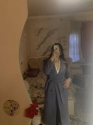 Baş geyimləri: Qadın uzun palto - Rəng: boz-mavi - Model: ikiqat düyməli, qolu və ön — 3