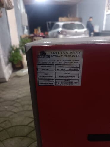 Restoran, kafe avadanlığı: Salam yaxsi vezyetdedi her seyi isleyir. 25klo — 1