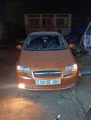 Chevrolet: Chevrolet Aveo: 1.2 л | 2006 г. 410000 км Хэтчбэк — 1