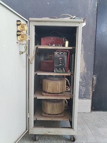 beton panel: SVC‑TD 30 kVA AC Automatic Voltage Regulator (stabilizator) — 3