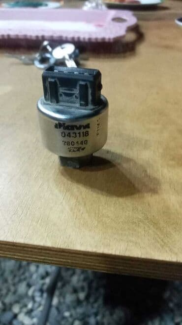 Digər datçik, sensor, qoruyucuların növləri: Bu, avtomobilinizdə təzyiqi ölçmək üçün istifadə olunan təzyiq — 5