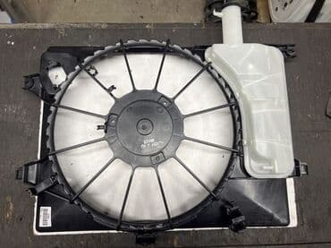 Продажа авто: Hyundai ELANTRA, 2016 г., Оригинал — 3