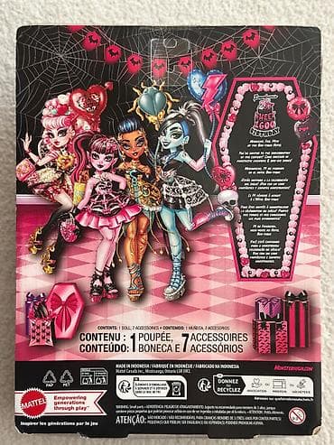 kukla bratz: Monster High – “Scary Sweet Birthday” Draculaura kukla seti Brend — 3