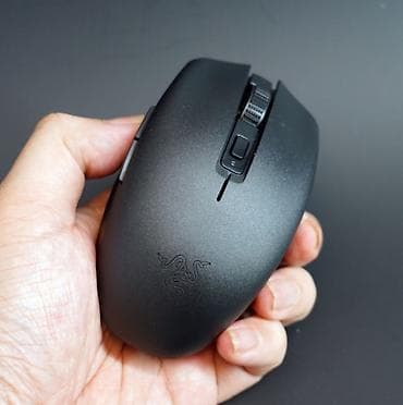manitor komputer: Razer Orochi V2
Б\у — 1