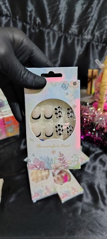 Məhsul: Yapışdırılan süni dırnaq setləri – “Beautiful Nail” - Tip