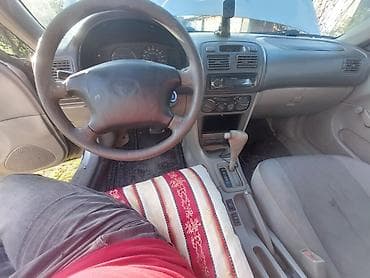 vetravik satilir: Toyota sedan – günlük istifadə üçün praktik və sadə model. Texniki və — 3