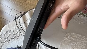 ps3 ps4: PlayStation 4 Slim oyun konsolu - Model: PS4 Slim, mat qara korpus — 3