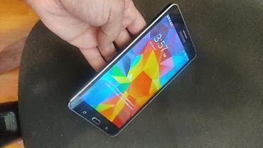 tablet sat: Samsung galaxy tab 4 planşeti satılır nömrə goturur, ideal — 4