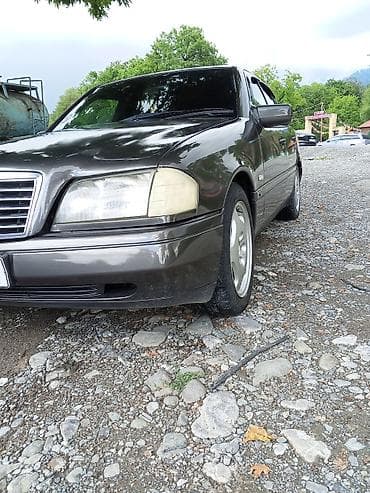 mercedes 180 b: Maşln problemsizdir barterdə var VAZ 06nan fikiri ciddi olanlar — 2