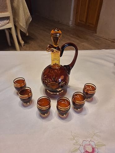 Şüşə qrafin və stəkan dəsti - Tərkib: 1 ədəd qapaqlı qrafin + 6 ədəd — 2