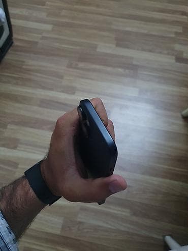 apple mac mini: IPhone 15, 128 GB, Qara — 4