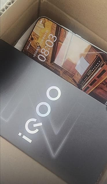 iphonr 12: Vivo IQOO 15R, 256 GB, rəng - Boz, Barmaq izi — 3