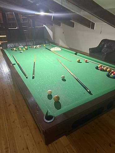 Спортивные игры: Bilyard masası və aksesuarları Təcili satıldığı üçün dəyərindən çox — 1