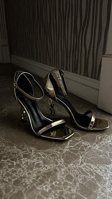 YSL qadın ayaqqabısı – ölçü 39, bir dəfə toyda geyinilib. Qiymət: 30 — 2