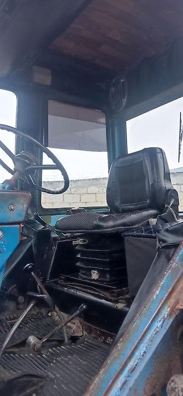 16 diski teker: Kənd təsərrüfatı üçün universal təkərli traktor - Rəng: mavi, geniş — 4