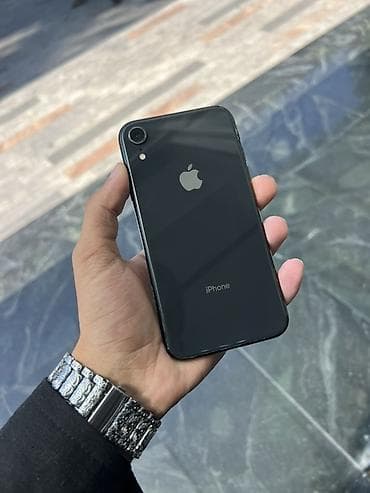 maxron 64 gb: IPhone Xr, 64 GB, Qara, Face ID — 1