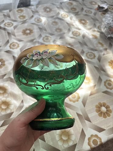 gül qablari: Vaza dəsti, Bogem şüşəsi — 3