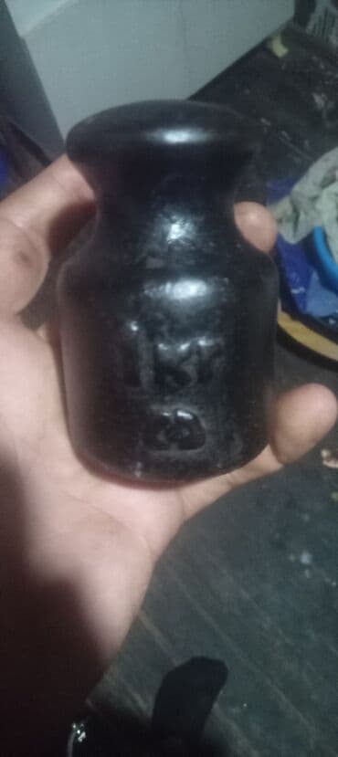 stabilizator satilir 2019: Döküm dəmir kalibrlənmiş çəkidəsti qrammı – 1 kq - Material: ağır — 1