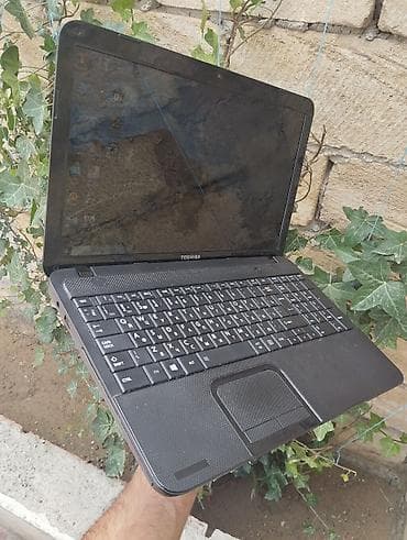 smart android box: Toshiba Satellite C850-F0202 noutbuk - Ekran: 15.6" (parlaq panel) — 2
