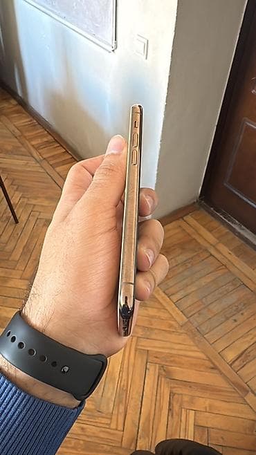 ucuz telefonlar iphone: IPhone 11 Pro, 256 GB, Qızılı, Face ID — 3