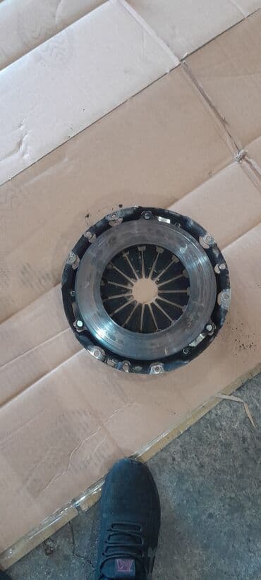 caşkalar: Toyota HLUXS — 2