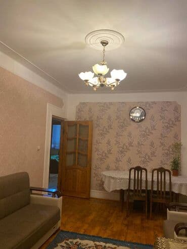 saracli 9 mkr: Bakı, Yeni Günəşli Massiv D, 3 otaqlı, Köhnə tikili, 85 kv. m — 3