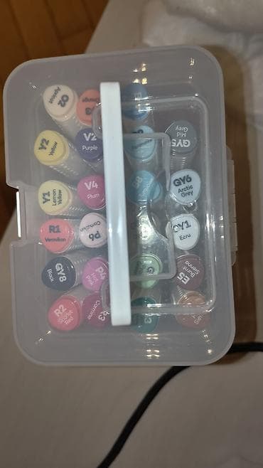 8 mart konvert: Mont Marte Dual Tip Art Markers – Premium, 24 rəngli dəst 2 dəfə — 2