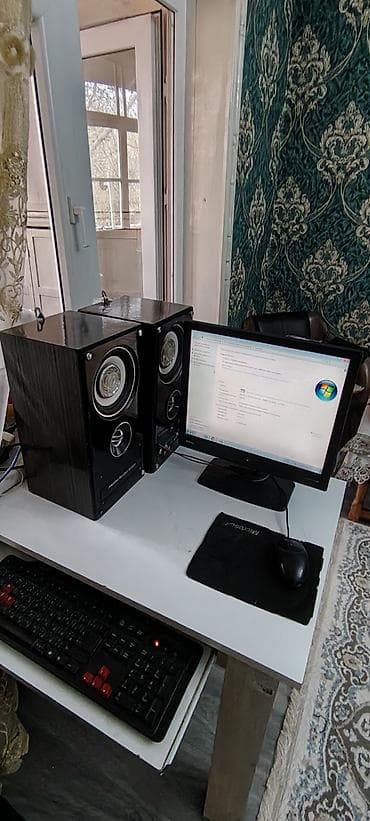 hp pavilion 17: Masaüstü kompüter seti Tərkib: - Sistem bloku - 19" BenQ LCD monitor - — 2