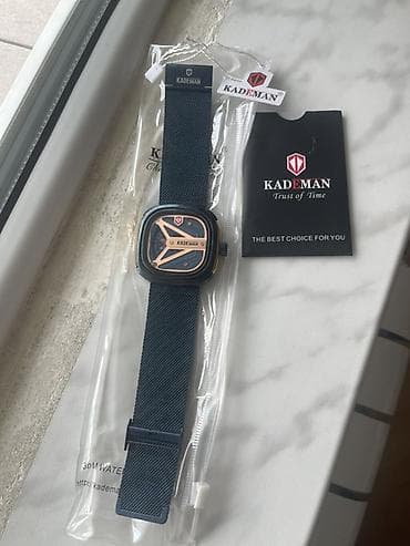 telofonlu saat: Yeni, Qol saatı, Kademan — 1