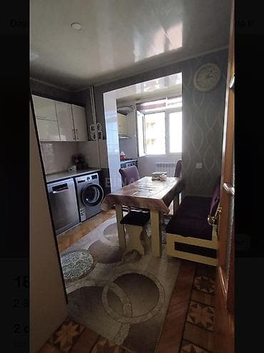 kireditle ev: Bakı, 7-ci mikrorayon, 3 otaqlı, Köhnə tikili, m. Azadlıq Prospekti, 65 kv. m — 5